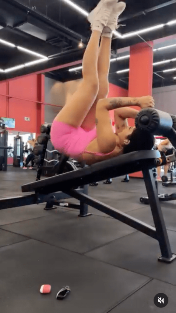 Bodybuilder Thaisa Costa in Two-Piece Workout Gear Shares "Fitness Motivation"