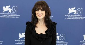 Winona Ryder At The Box Office: From Dracula To Mr Deeds, This Versatile Actress Has Grossed Over $1 Billion With Her Top 5 Highest-Grossing Films