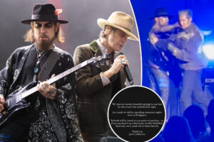 Jane's Addiction cancels tour after Perry Farrell, Dave Navarro fight