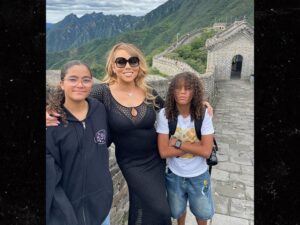 091424 mariah carey great wall of china sub 3 insta