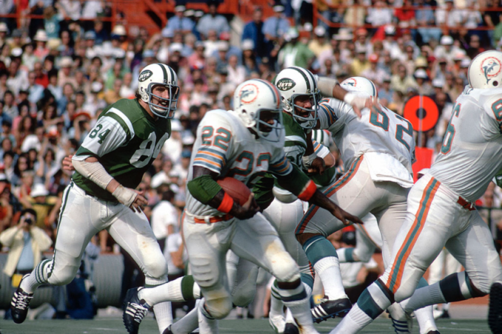 mercury-morris-dolphins-legend-and-super-bowl-champion-dead-at-77