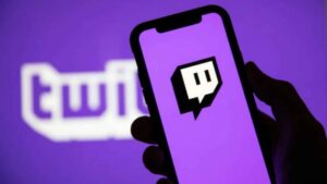 New Twitch clip feature could streamers in trouble with TikTok & YouTube