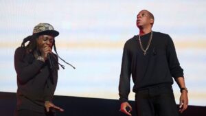 Nicki Minaj Blasts JAY-Z for Not Booking Lil Wayne for Super Bowl