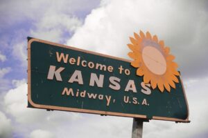 kansas state welcome sign