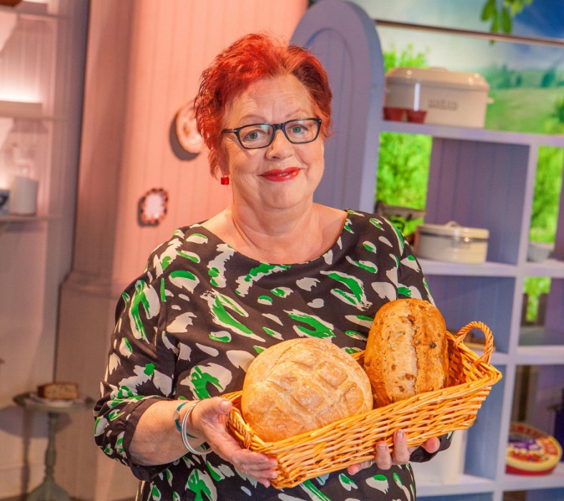  Jo is the host of the much-loved Channel 4 show, Bake Off: Extra Slice