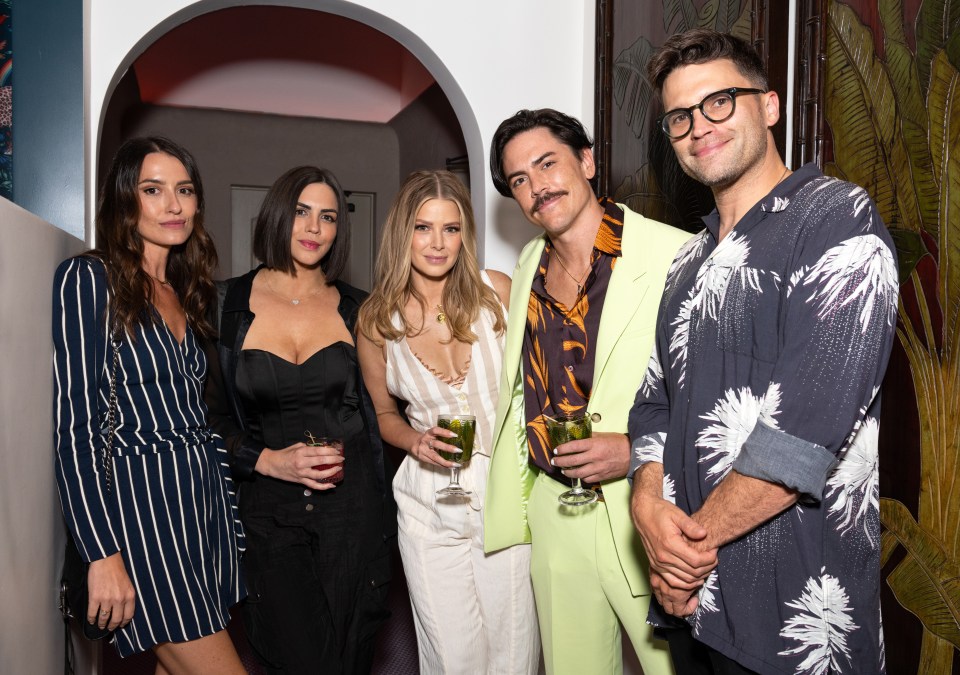 Katie Maloney poses with friends Kristina Kelly (left), Ariana Madix (center) as well as ex Tom Schwartz (right) with his BFF Tom Sandoval