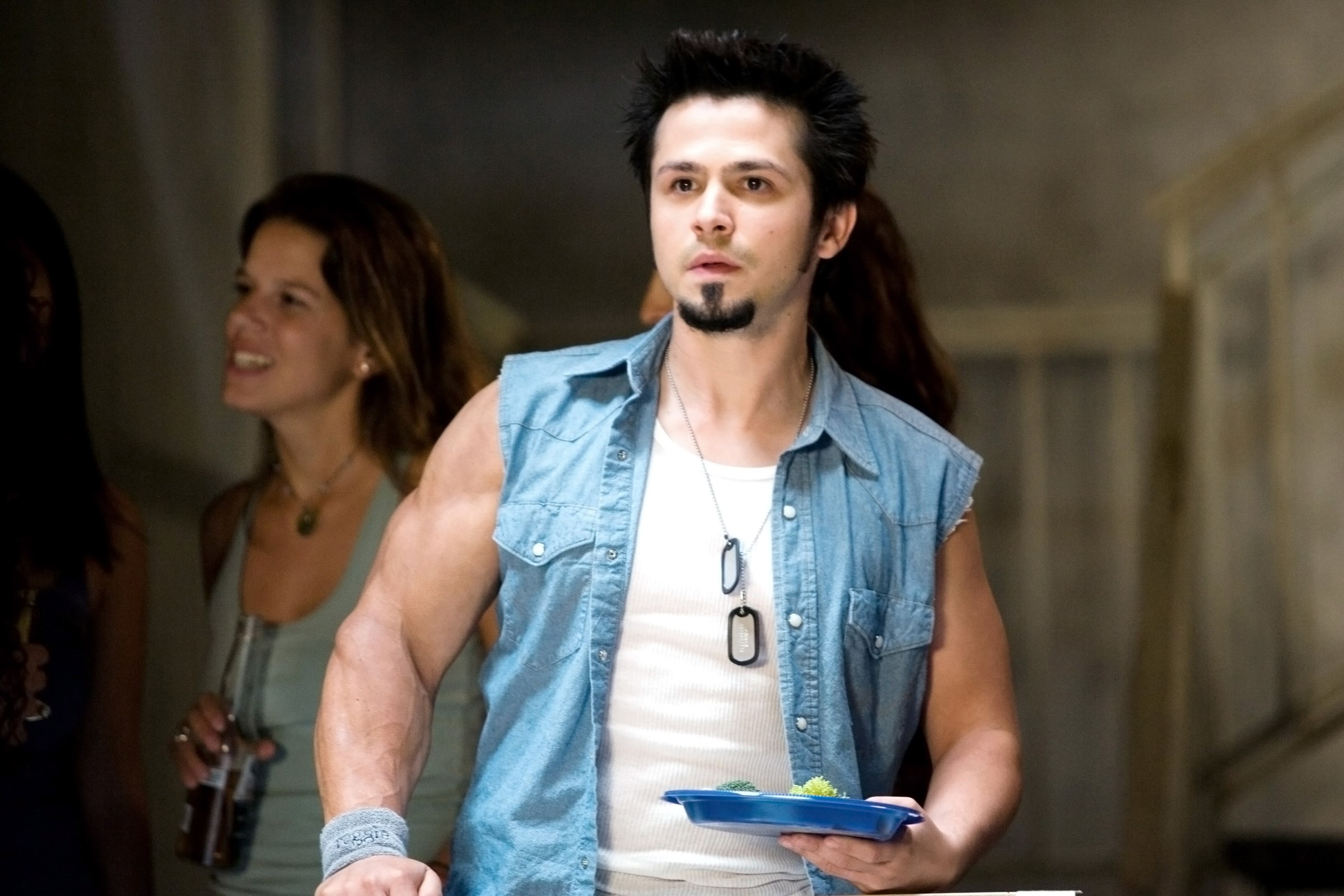 Freddy Rodriguez lookin’ goofy as hell with one arm swole and the other relatively normal in Lady in the Water