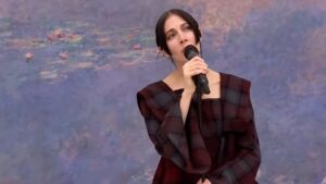 Caroline Polachek Sings Radiohead’s “True Love Waits”: Watch