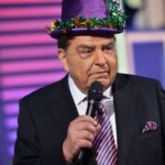 Host Don Francisco speaks onstage at Univision's "Sabado Gigante" Finale at Univision Studios on September 19, 2015 in Miami, Florida.  (Photo by Rodrigo Varela/Getty Images)