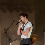 Shawn Mendes paused his concert in Brooklyn to pay tribute to the late Liam Payne