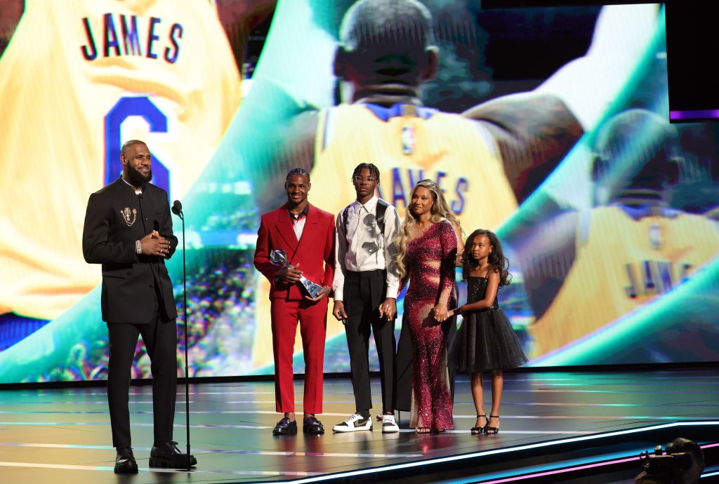 Bron, Savannah, Bronny - The 2023 ESPY Awards - Show