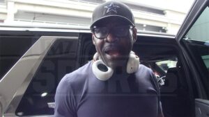 102824_michael_irvin_kal