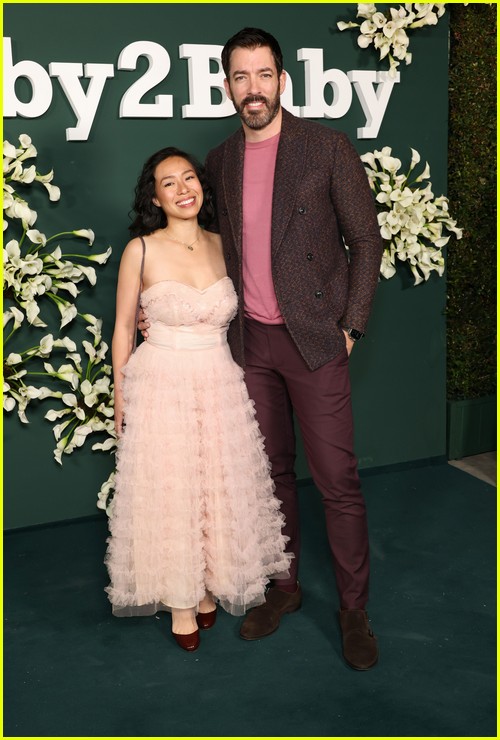 Linda Phan and Drew Scott