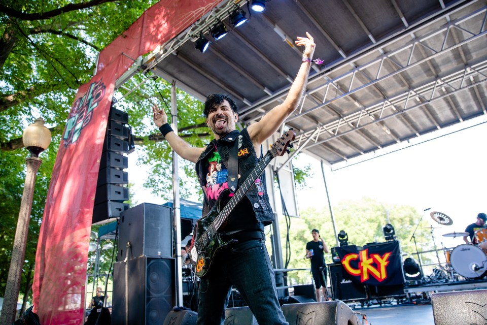 He urged CKY star Chad to 'get therapy'