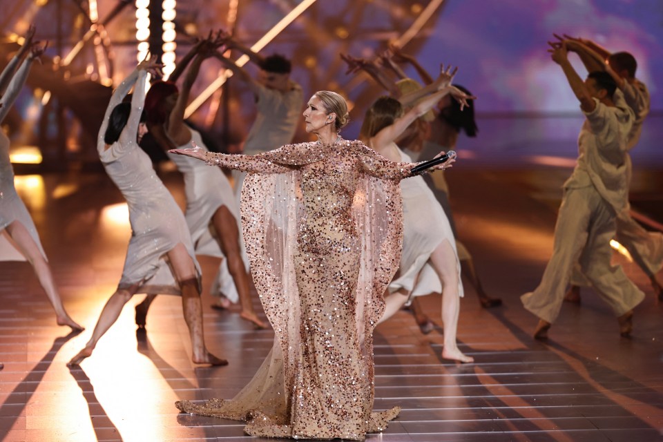 Canadian singer Celine performed during The 1001 Season of Elie Saab fashion show