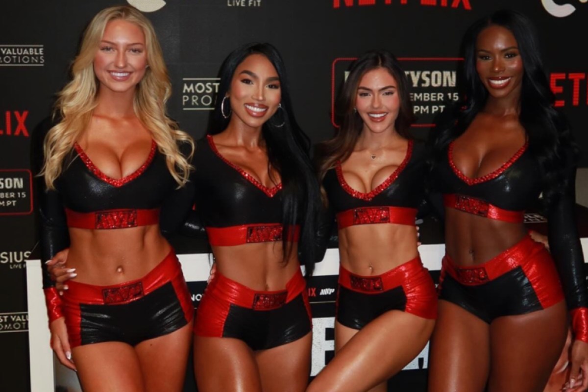 sydney-thomas-drives-boxing-fans-wild-in-ring-girl-outfit-see-photos-group