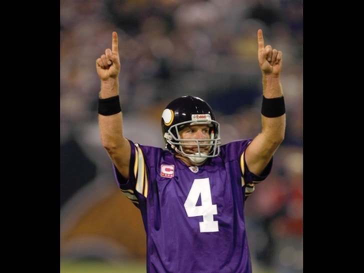 Brett Favre's Football Photos