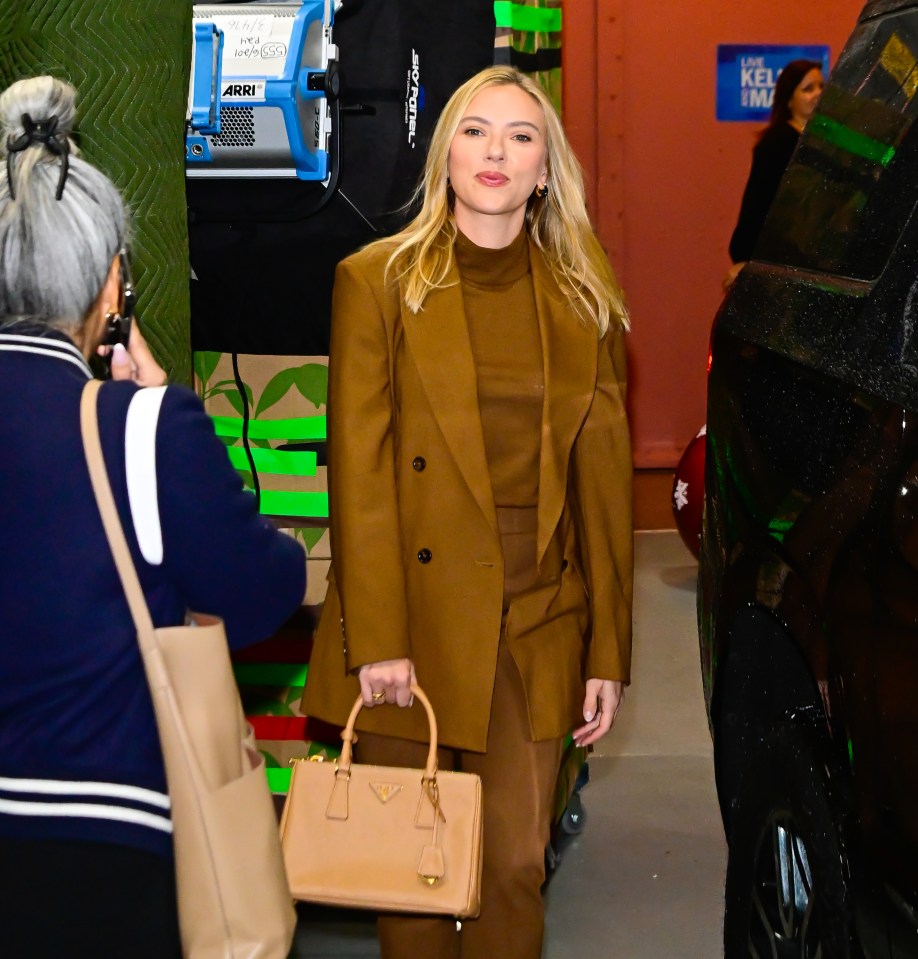 Scarlett outside of her appearance for Live with Kelly and Mark