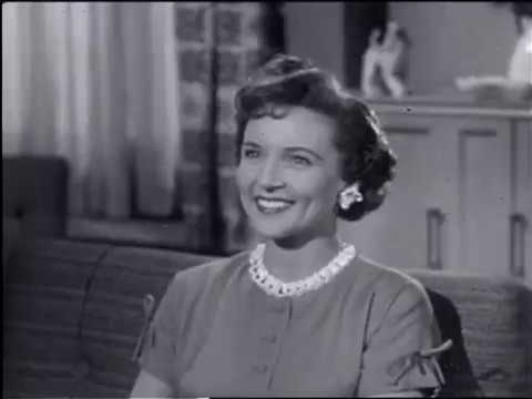 An Early TV Critic Was So Hard on Young Betty White She Cried for Three Days Straight