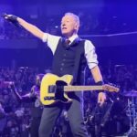 Bruce Springsteen Opens Halloween Show with "Ghostbusters"