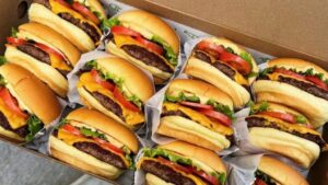 Shake Shack and Delta Airlines plan to expand their partnership in 2025.