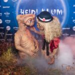 heidi-klum-and-her-husband-suit-up-in-insane-e-t-costumes-for-halloween-bash-husband