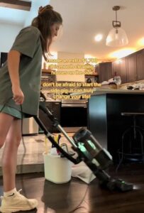 Ellie earns extra cash by doing cleaning jobs