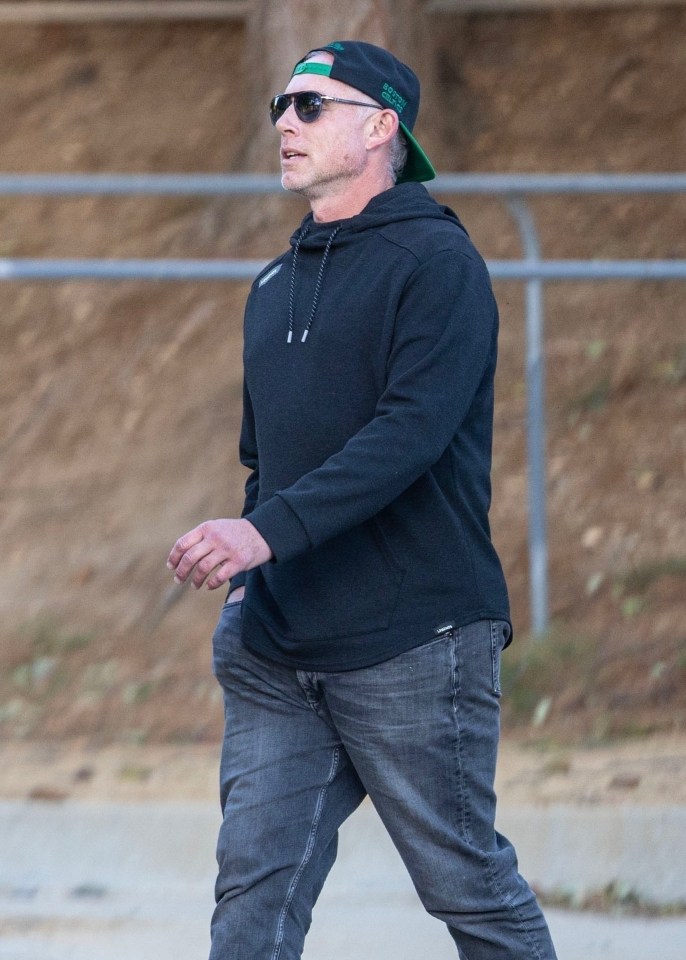 Eric Johnson was seen on November 14 without his wedding ring in Los Angeles