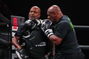 Mike Tyson almost KOs his trainer Rafael Cordeiro