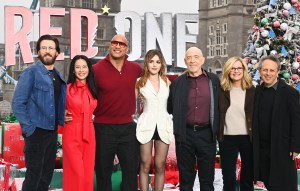 Red One Looks To Light Up $25M-$30M In Early Overseas Bow This Weekend