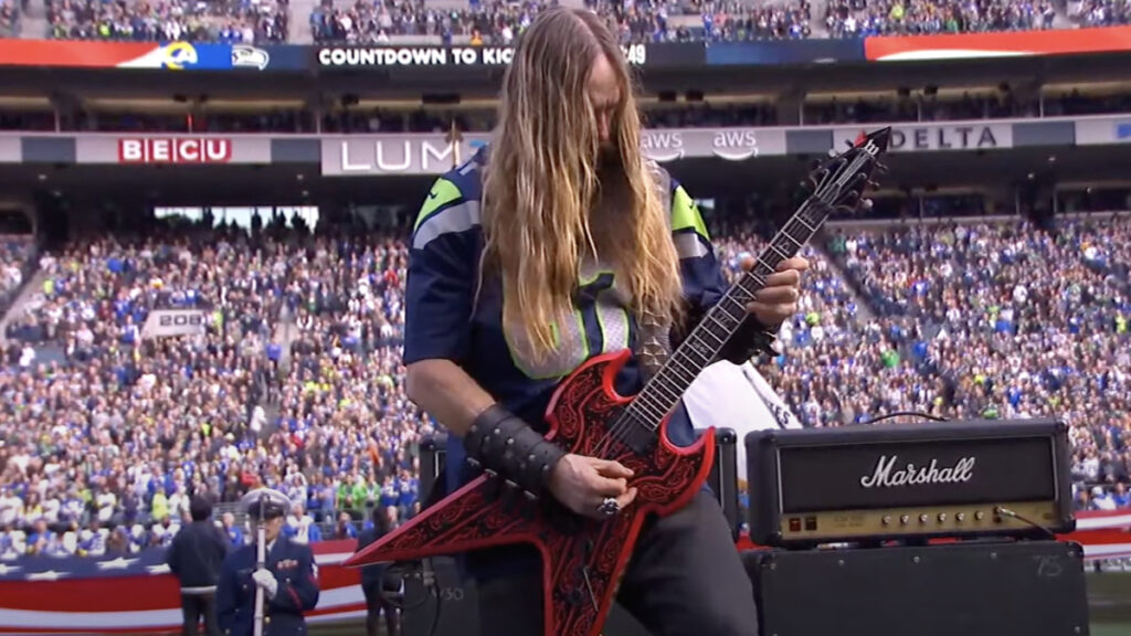 Zakk Wylde Performs National Anthem Before Seahawks Game