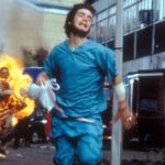 cillian murphy as 28 days later character jim running from man on fire