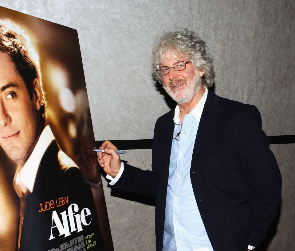 Shyer signs the movie’s poster for charity at the Variety Screening Series