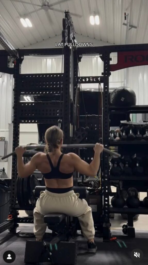 CrossFit Athlete Mal O’Brien in Two-Piece Workout Gear Shares "Back Day" Workout