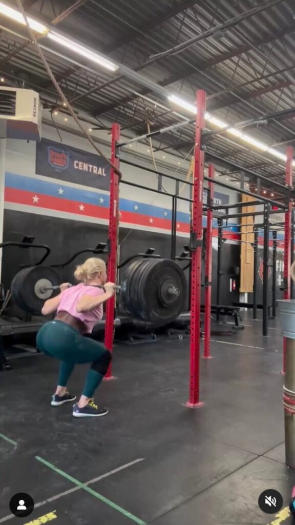 CrossFit Stunner Andrea Nisler in Two-Piece Workout Gear Shares "a Good Week of Lifting"