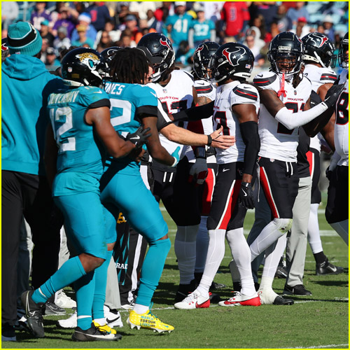 Jaguars Texans fight