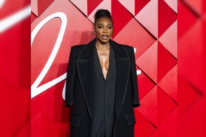 serena-williams-blasts-ridiculous-skin-bleaching-allegations