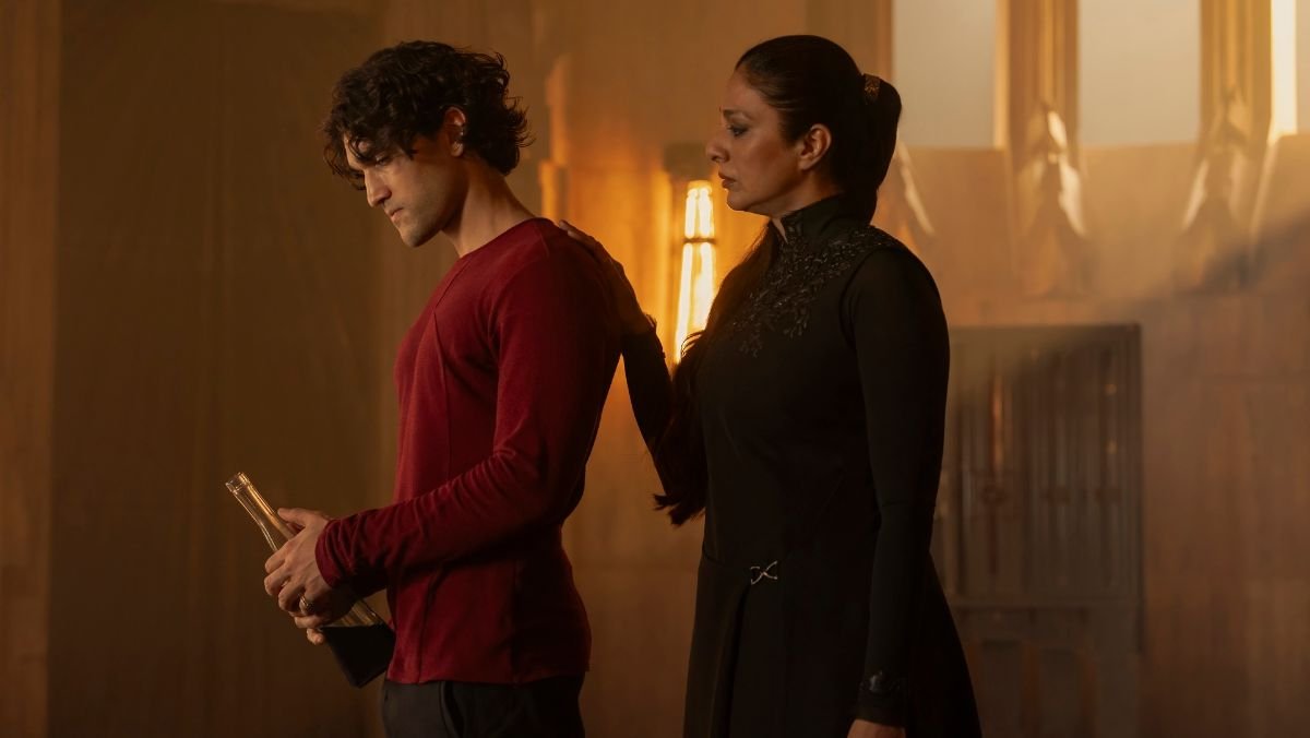 Tabu as Sister Francesca and her son Constantine Corrino in the finale interview and death discussion