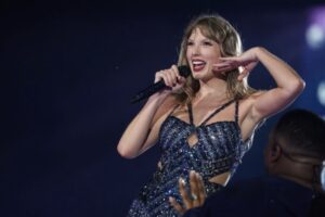 taylor-swift-gave-out-nearly-200m-in-bonuses-to-eras-tour-performers-and-crew