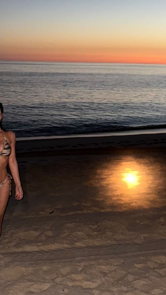 The California resident showcased her famous curves in the striking swimwear