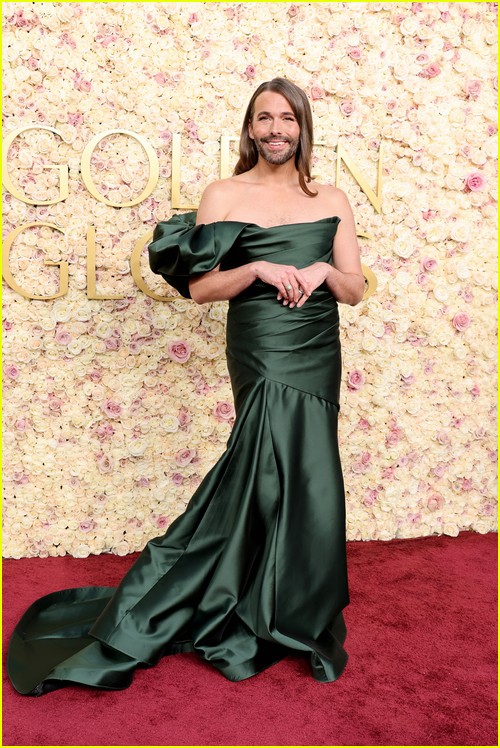 Red carpet correspondent Jonathan Van Ness at the Golden Globes