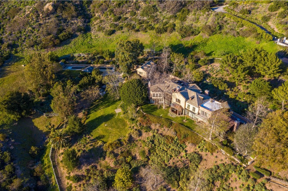 Mel Gibson's rustic Malibu home before the blaze