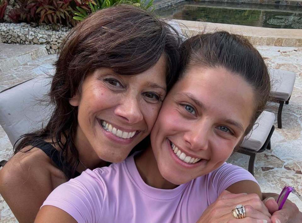 Deborah Finck and her daughter.