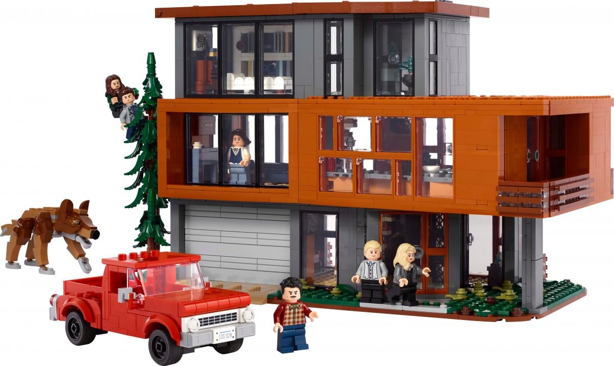 LEGO Twilight the Cullen House set bella truck build