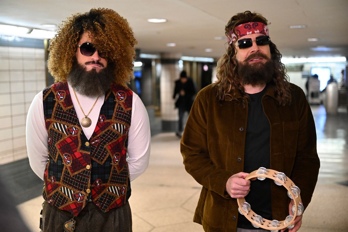 THE TONIGHT SHOW STARRING JIMMY FALLON -- Episode 2077 -- Pictured: (l-r) Rapper & singer Bad Bunny and host Jimmy Fallon during "Subway Busking" on Monday, January 13, 2025 -- (Photo by: Todd Owyoung/NBC via Getty Images)