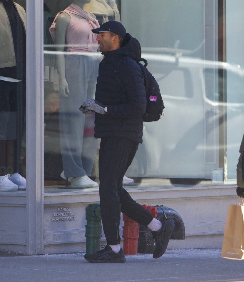 Matt James walking in New York City.