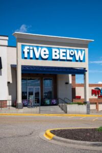 five-below-shoppers-viral-cheap-bistro-table