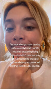 Florence Pugh cleaning