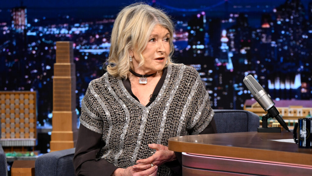 Martha Stewart Says Parole Officer Wouldn't Let Her Host SNL