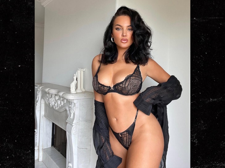 Natalie Halcro Hot Shots